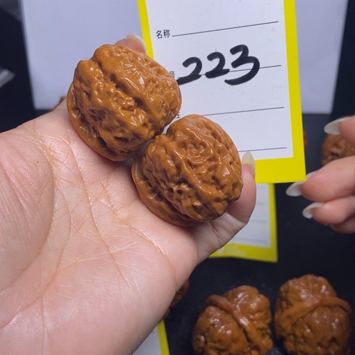 文玩核桃吊坠223/34蛤蟆头练手对