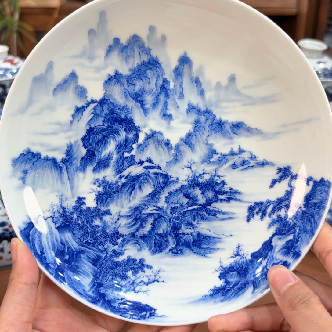 胡成11111111111111111