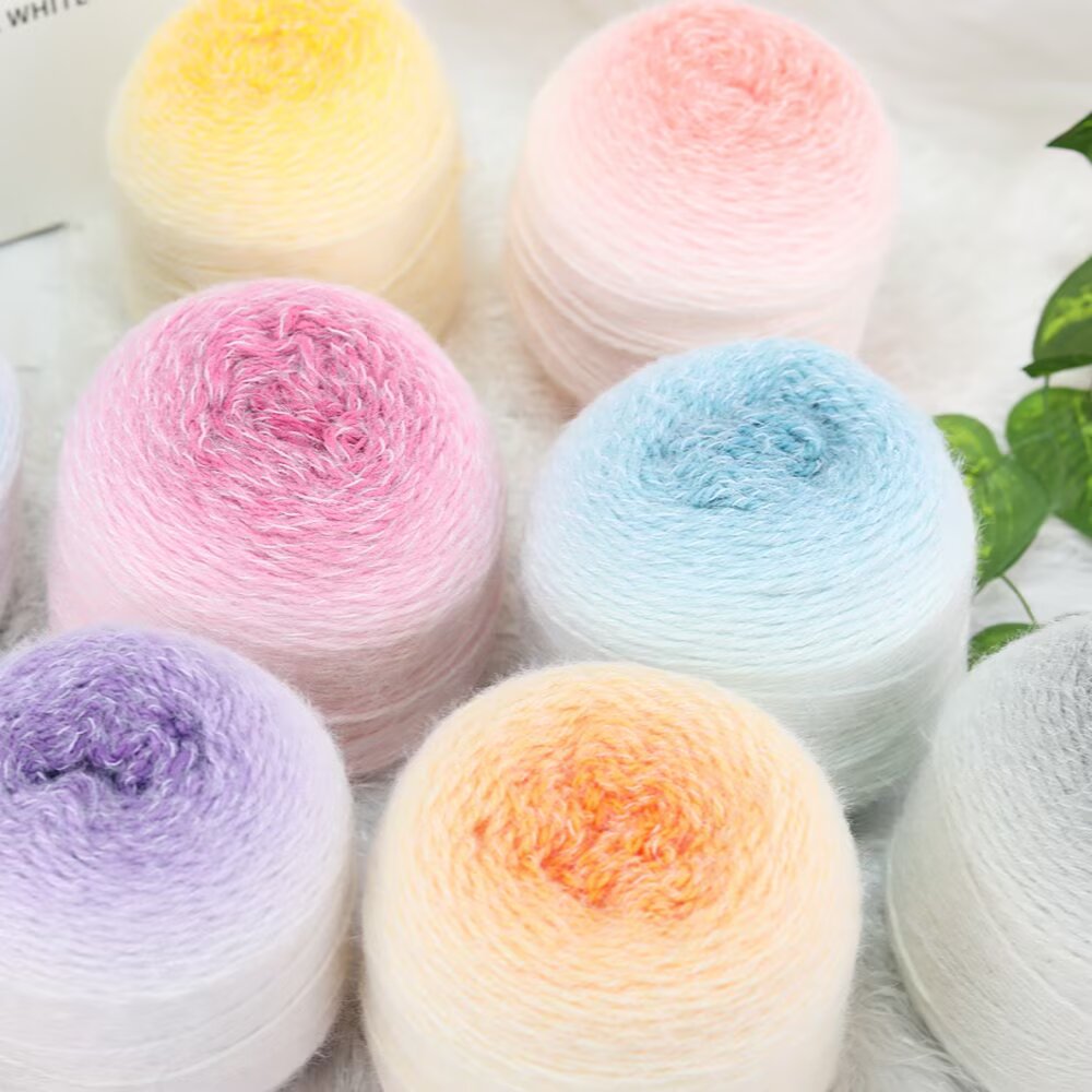 渐变长绒羽毛纱线手工编织围巾毯子毛线diy钩织材料包轻纱七星毯