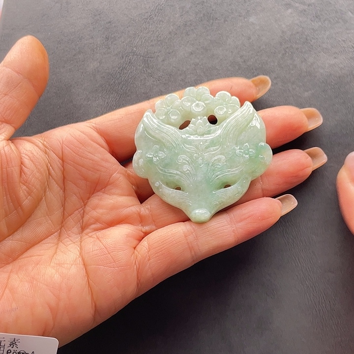 慧***٨翡翠未镶嵌颈饰666