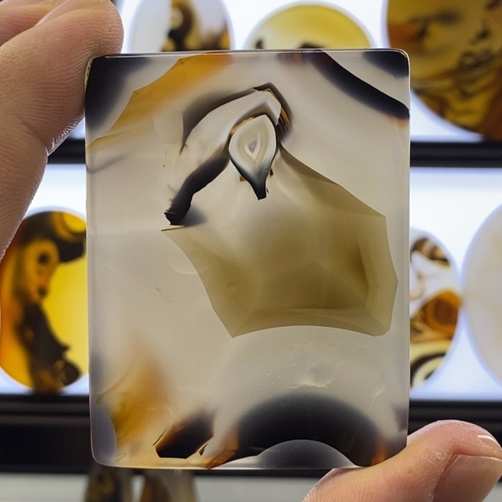 玛瑙/玉髓合金颈饰