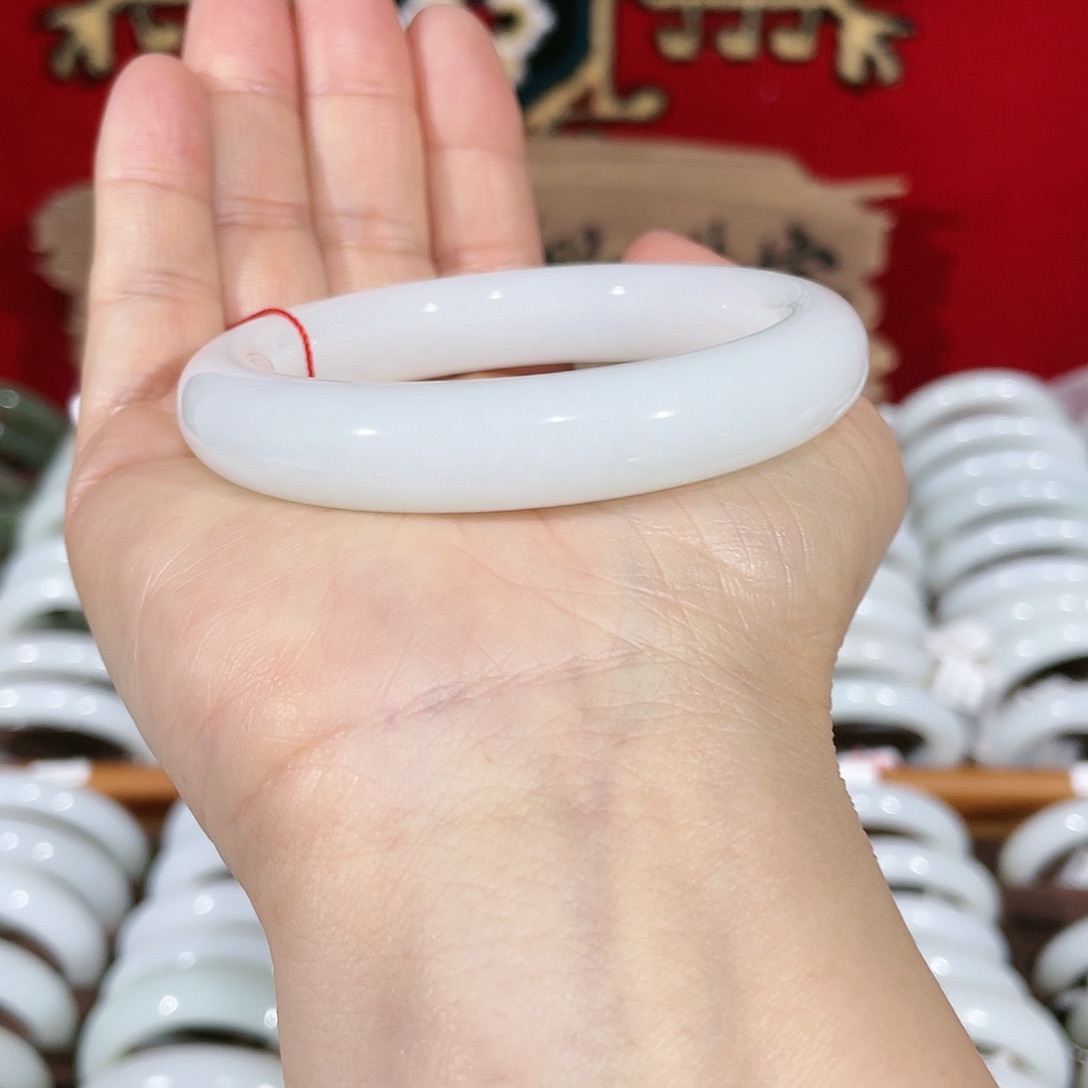 和田玉手镯未镶嵌和田玉羊脂玉手镯