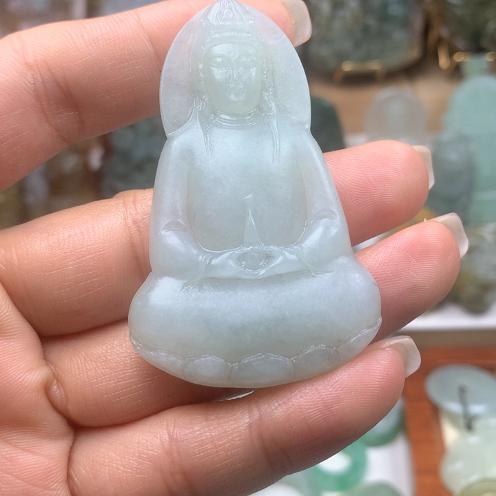 未镶嵌定制翡翠素衣