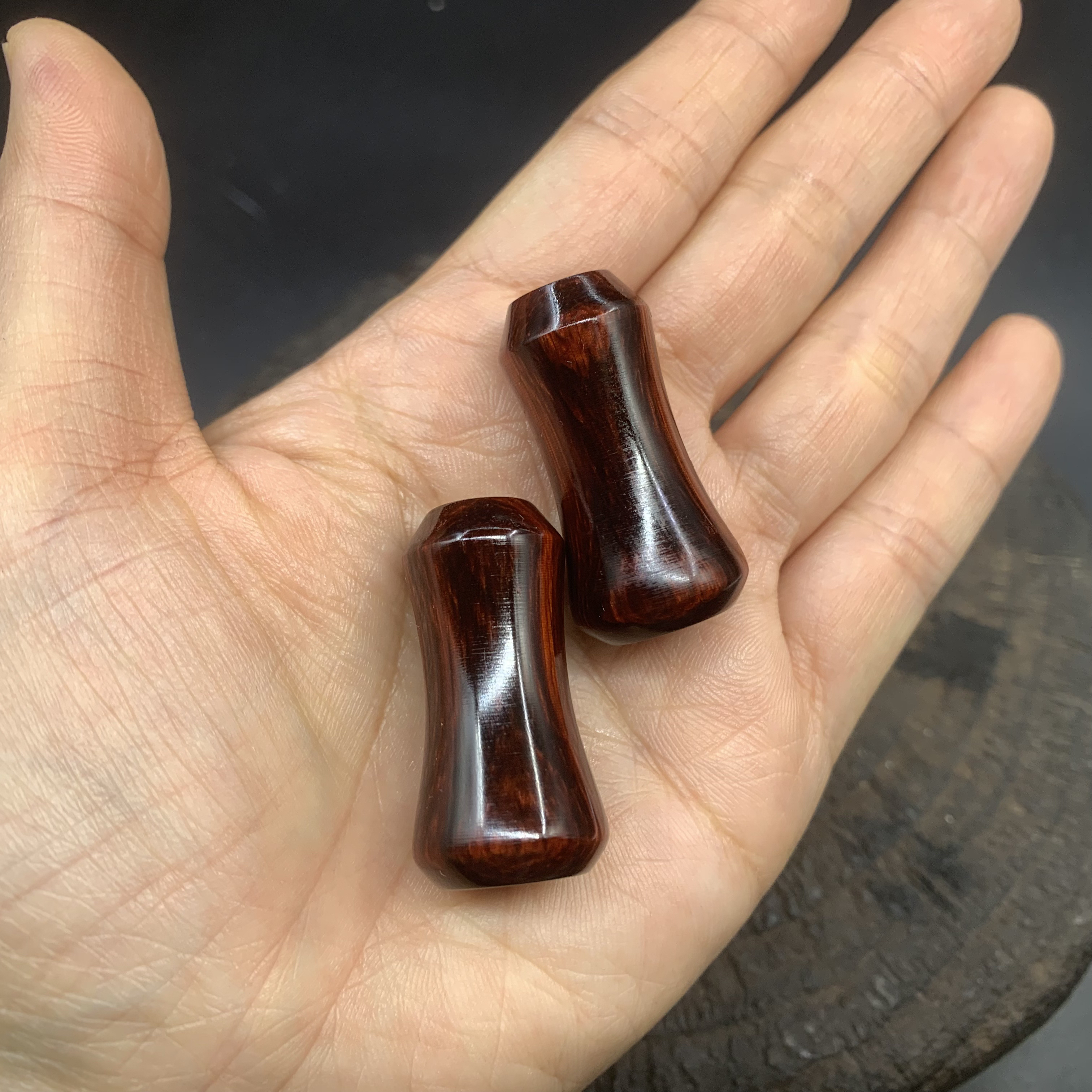 网秋粒水滴轮握丸S/D牌通用常规款 一对 网秋粒diy