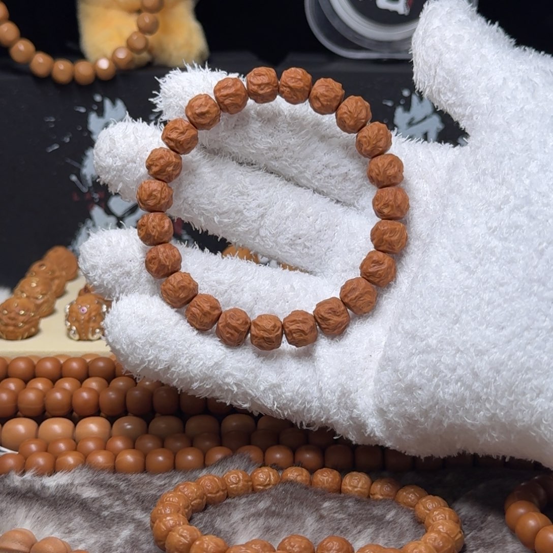 猴头核桃吊坠龙蛇之变