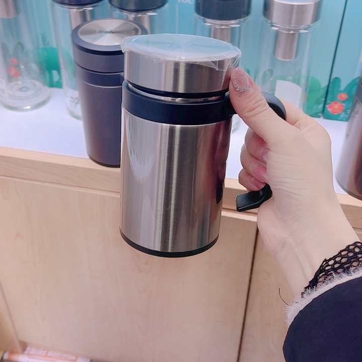 淡****万象品牌保温杯S26-500钛银色