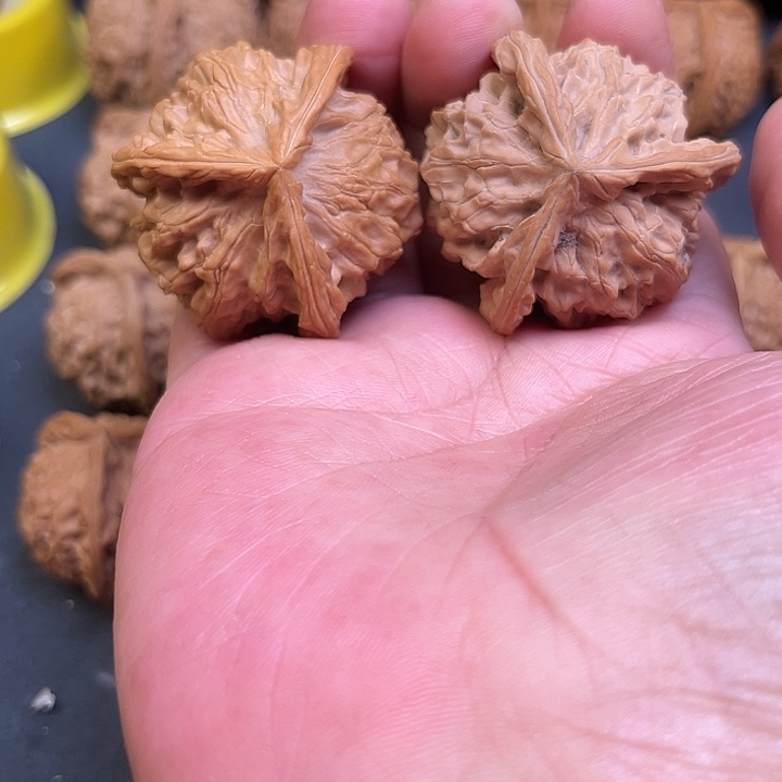 文玩核桃吊坠j***n我想要