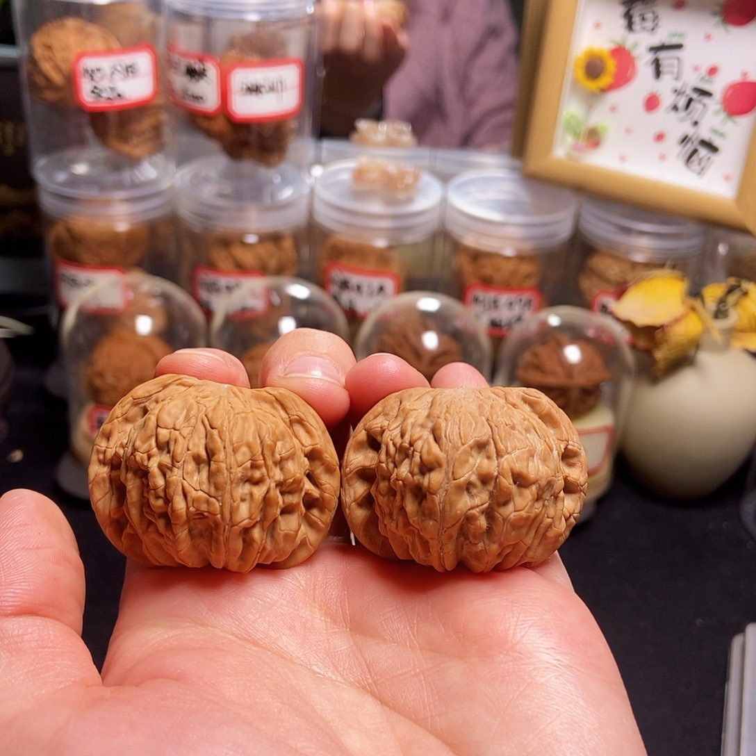 文玩核桃吊坠42正磨