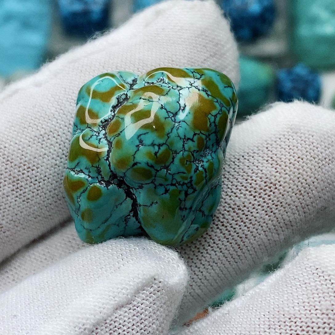 绿松石珠宝奇石未镶嵌