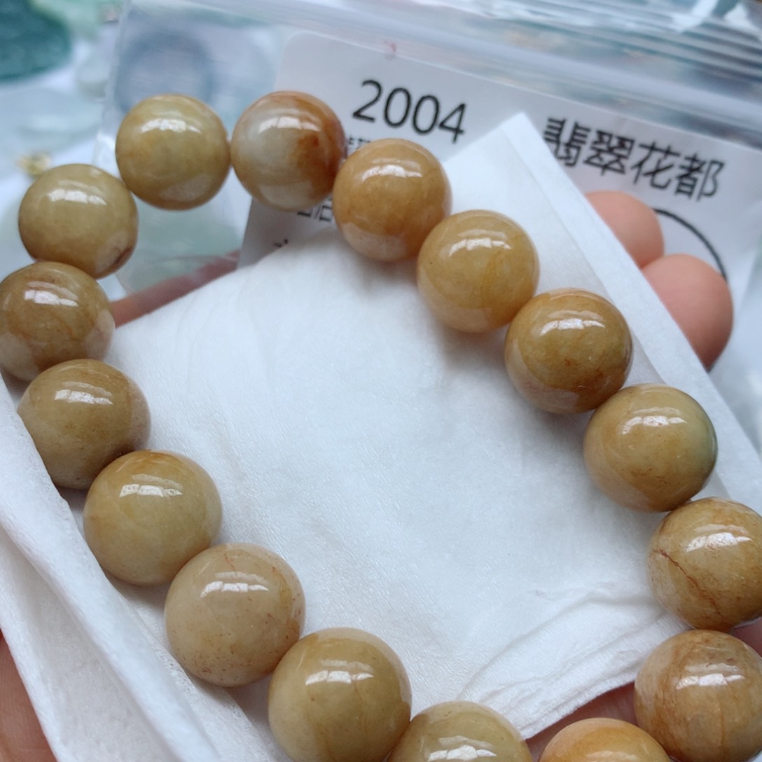 翡翠颈饰未镶嵌手串