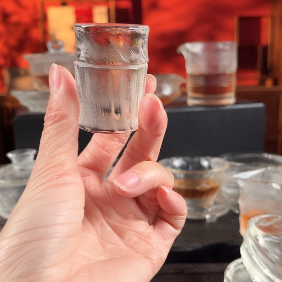 水晶盖置25588888585858888888