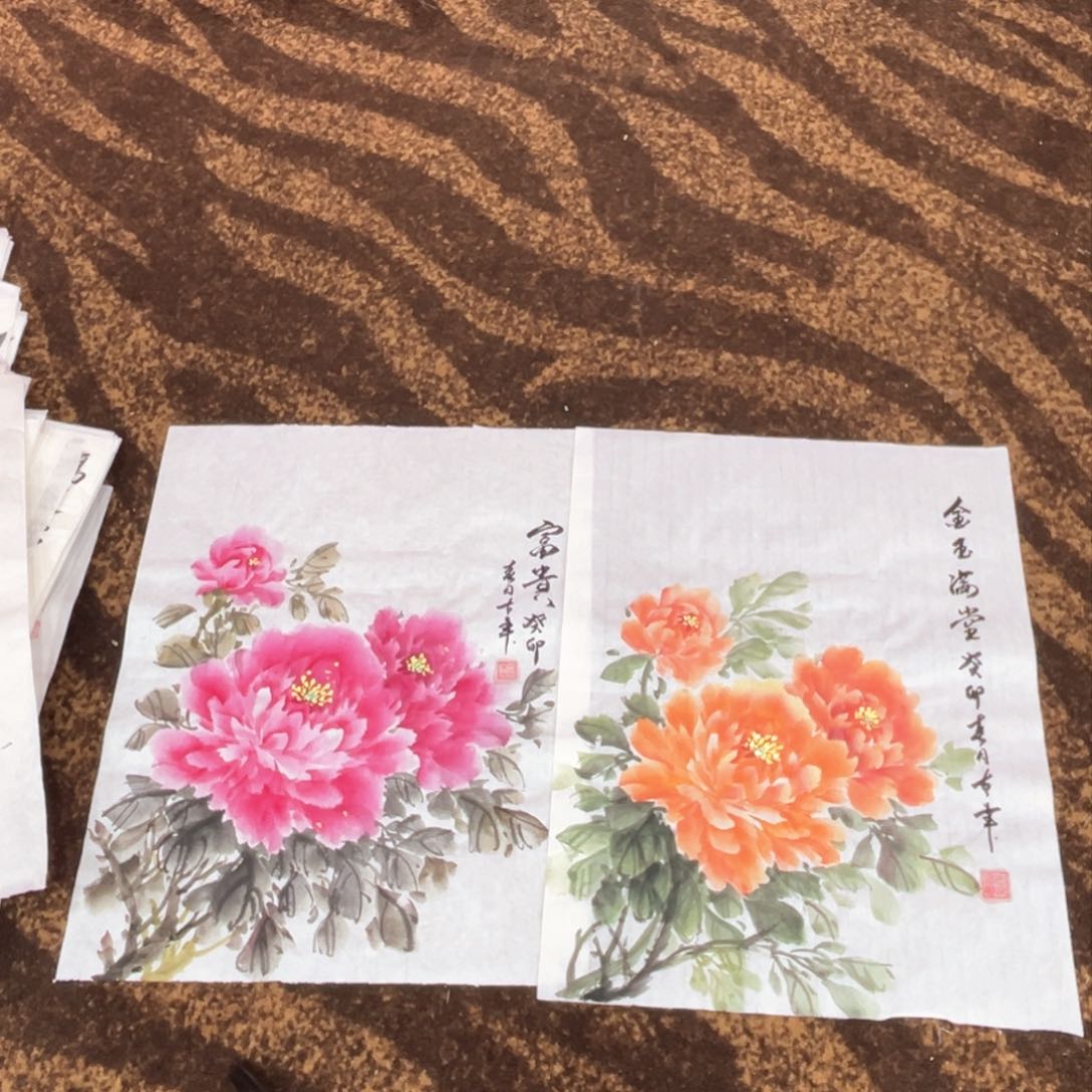 国画牡丹小品两张绘画