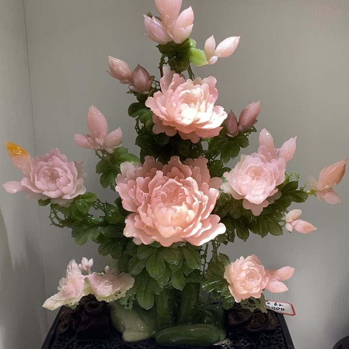 未镶嵌蛇纹石玉（覆膜）珠宝奇石