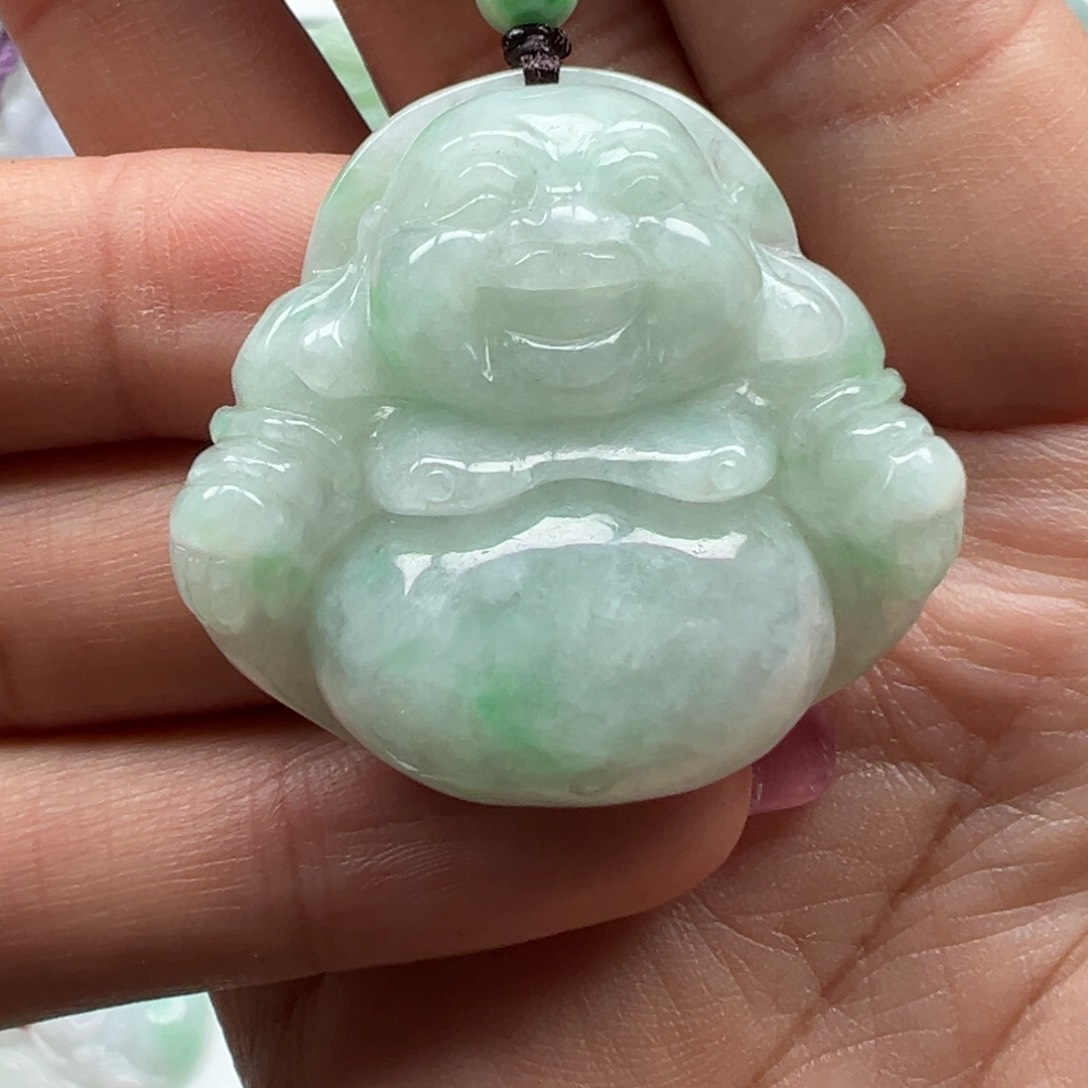 翡翠颈饰未镶嵌36×39+12.3