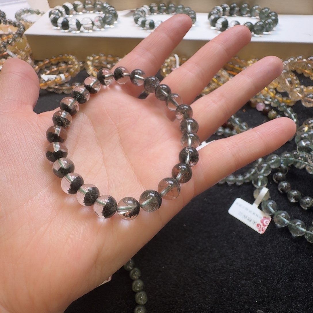 水晶手链未镶嵌白*天然