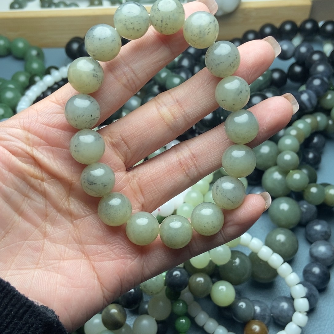 和田玉未镶嵌手链