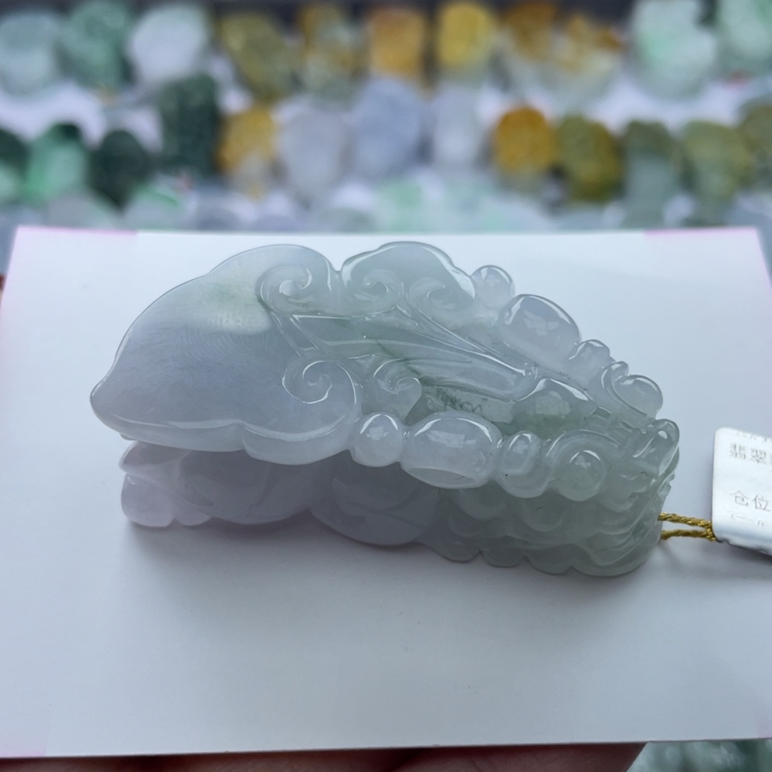 翡翠颈饰未镶嵌貔貅
