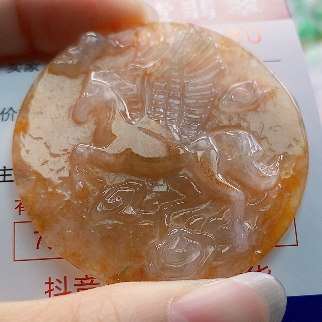 吊坠(不含链)未镶嵌翡翠