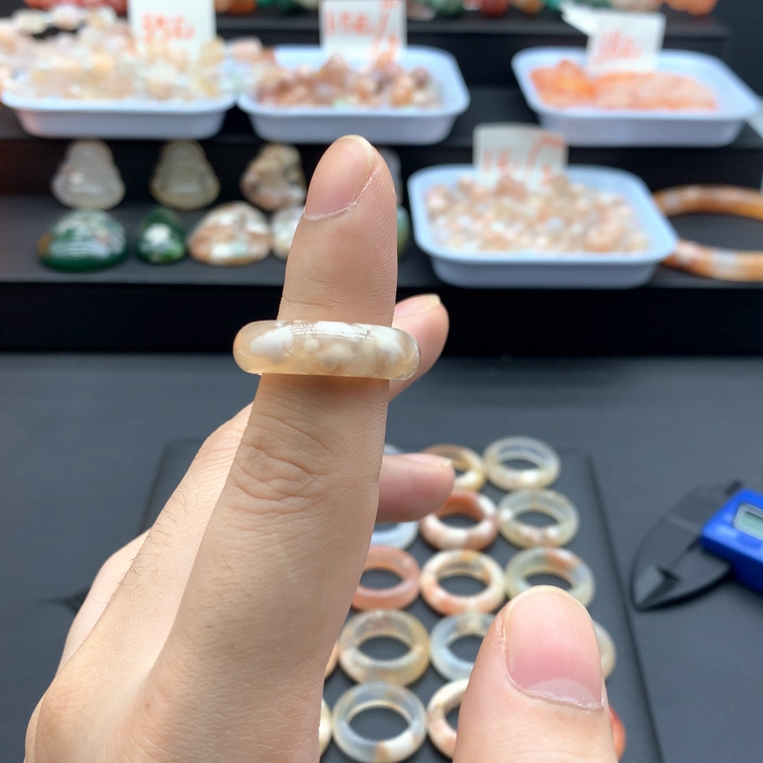 【闪购商品】手镯玛瑙/玉髓未镶嵌p****e