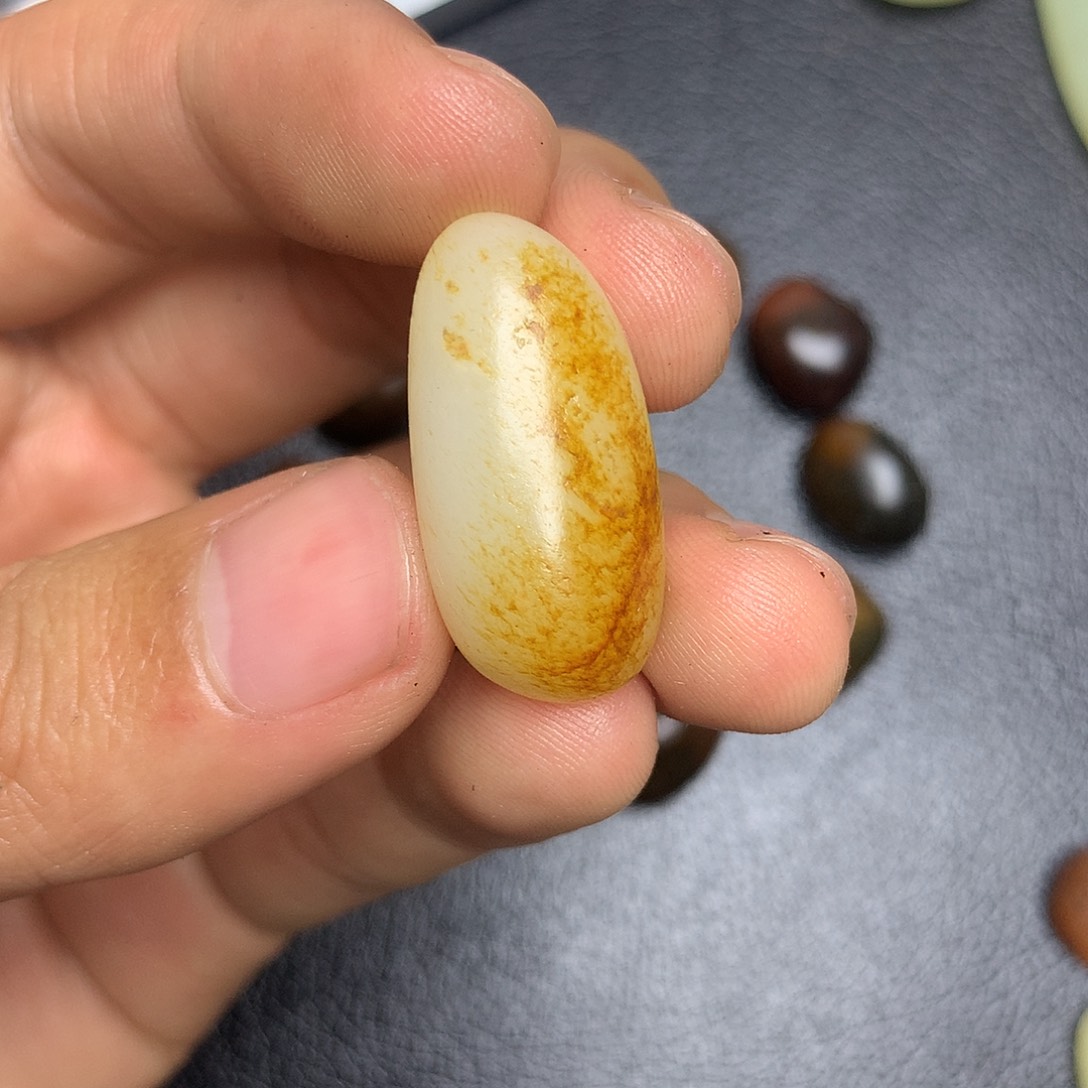 和田玉未镶嵌摆件