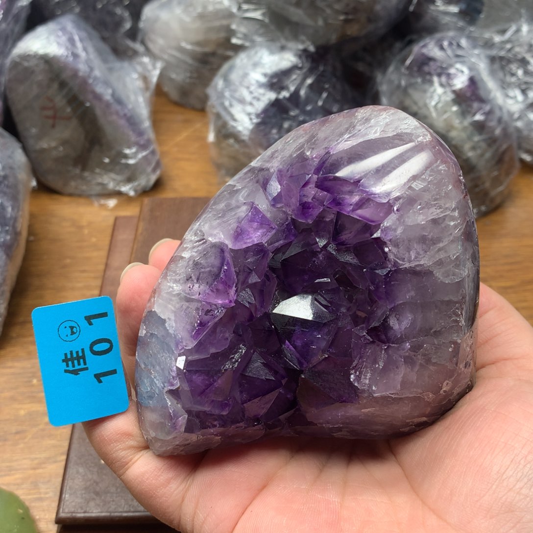 水晶大型摆件（非配饰）未镶嵌