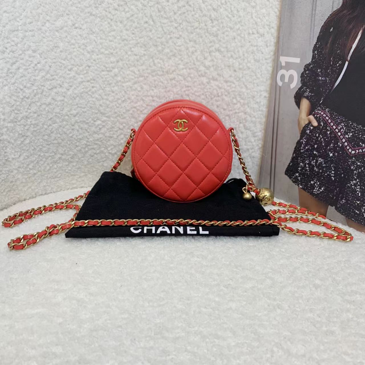 99新 Chanel/香奈儿 壹臻/红色羊皮金球圆饼包 29开 89715698