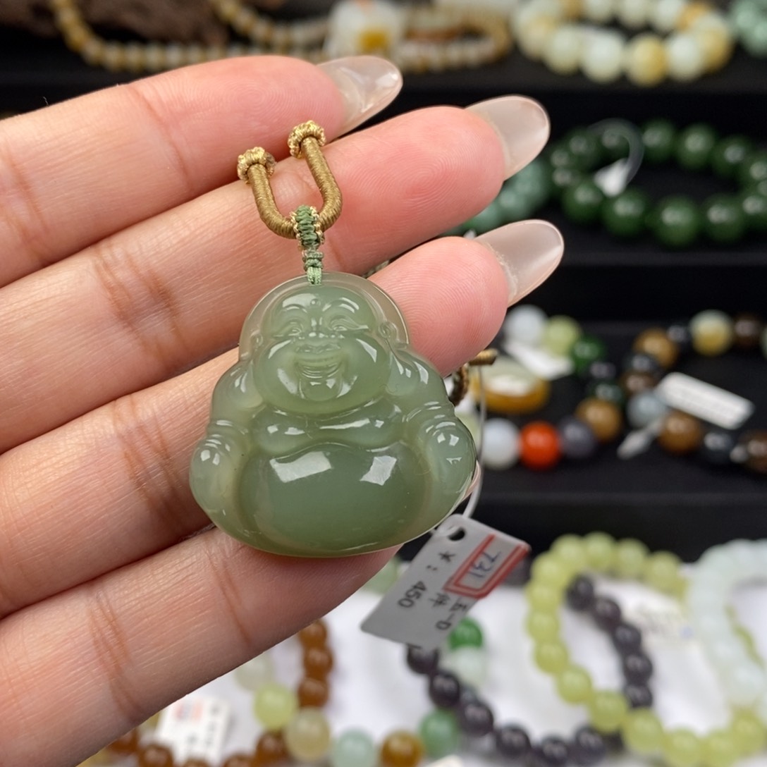 和田玉吊坠未镶嵌