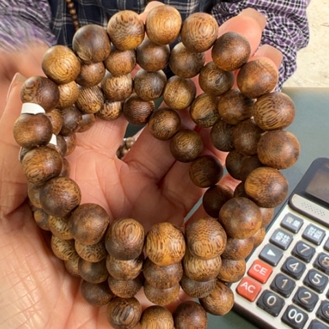 沉香手串白棋9克卡1.1多样性发1串