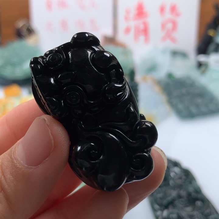 翡翠颈饰未镶嵌保真天然A货翡翠