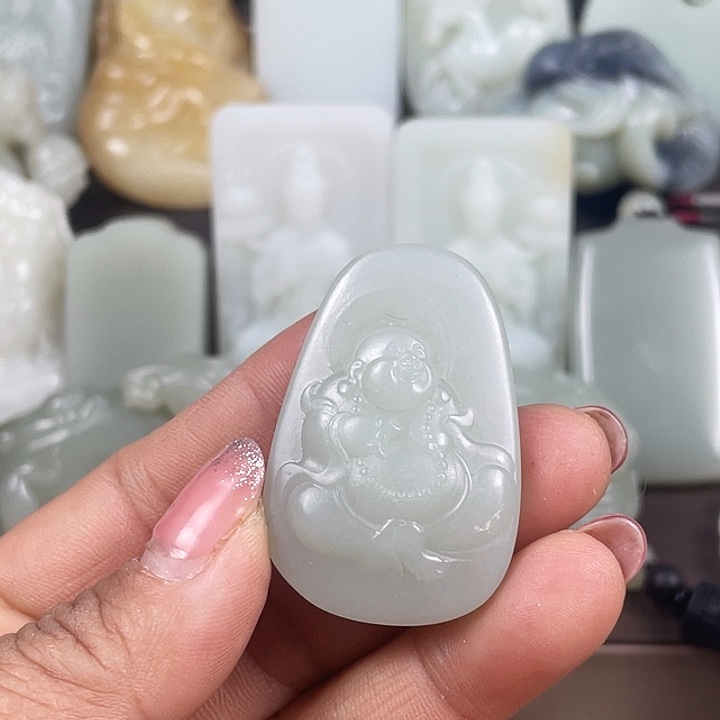 和田玉（糖玉）挂件未镶嵌