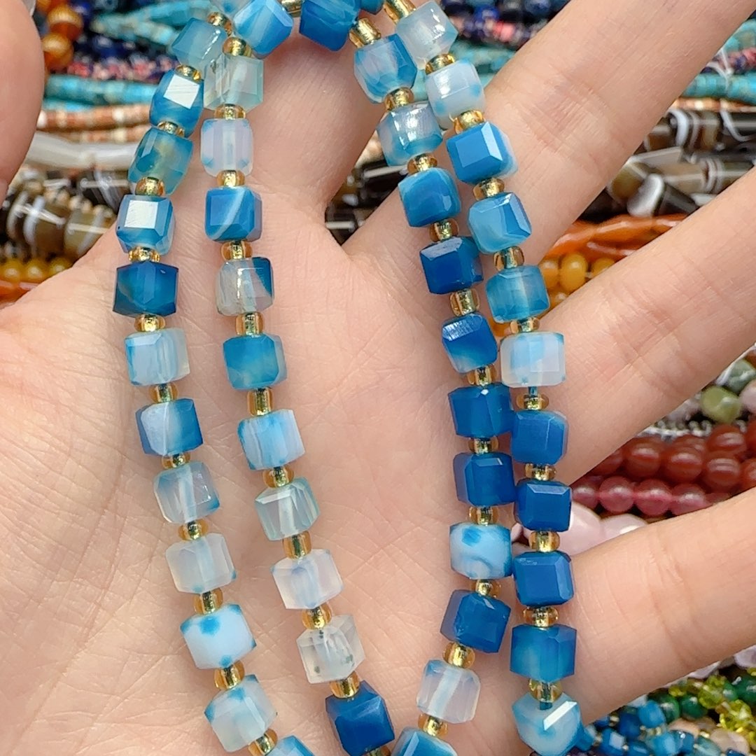 玛瑙/玉髓珠宝半成品未镶嵌蓝玛瑙切面方糖一条卡6