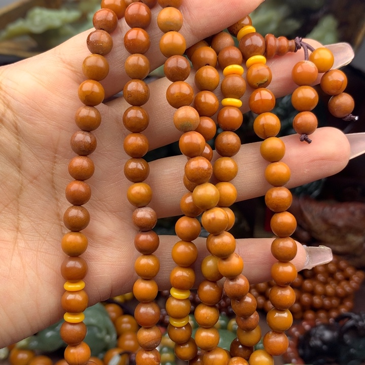 岫岩河磨玉（透闪石质玉）未镶嵌把件