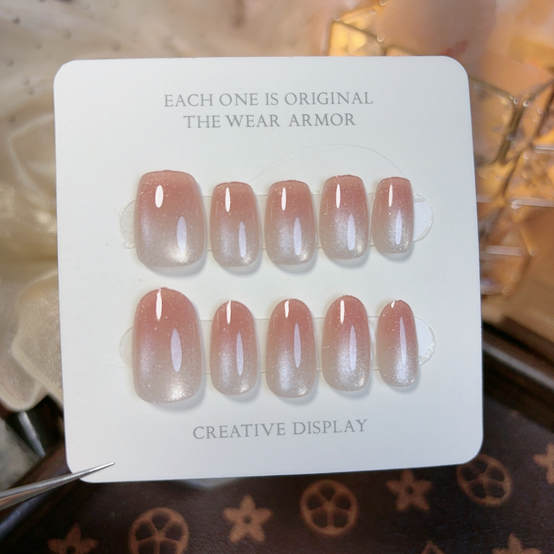 2025新款手工甲猫眼指甲贴片穿戴甲显白短款美甲贴片高级感穿戴式