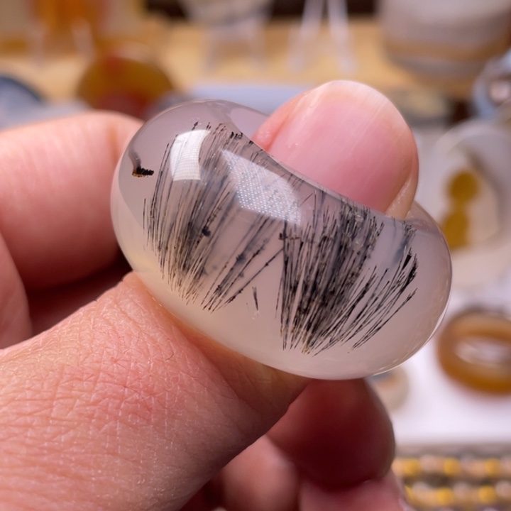 输***称玛瑙/玉髓未镶嵌吊坠(不含链)