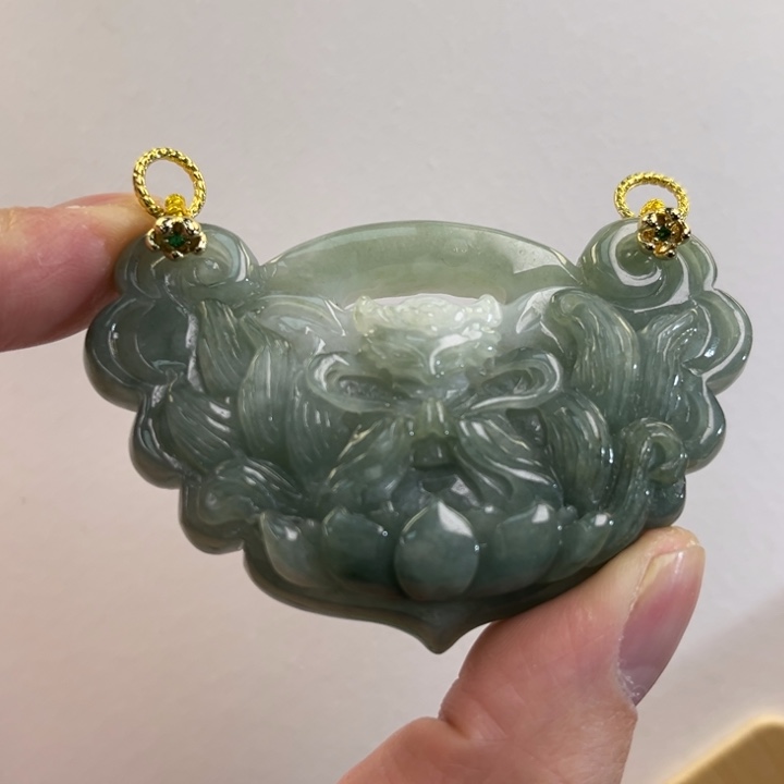 翡翠吊坠(赠链)未镶嵌代编织