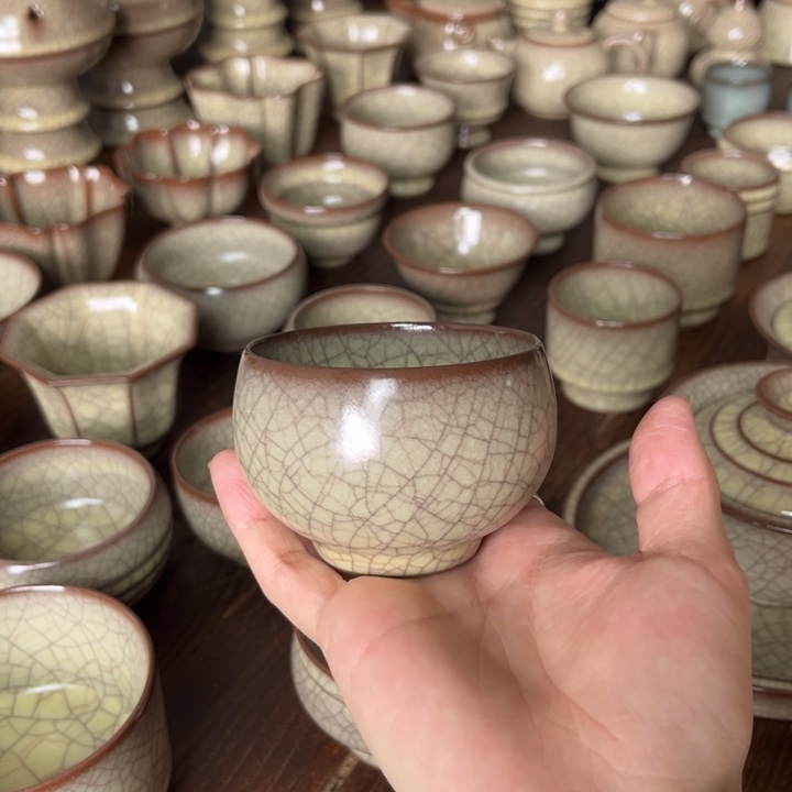 蒋加宝 传世哥窑 禅定杯