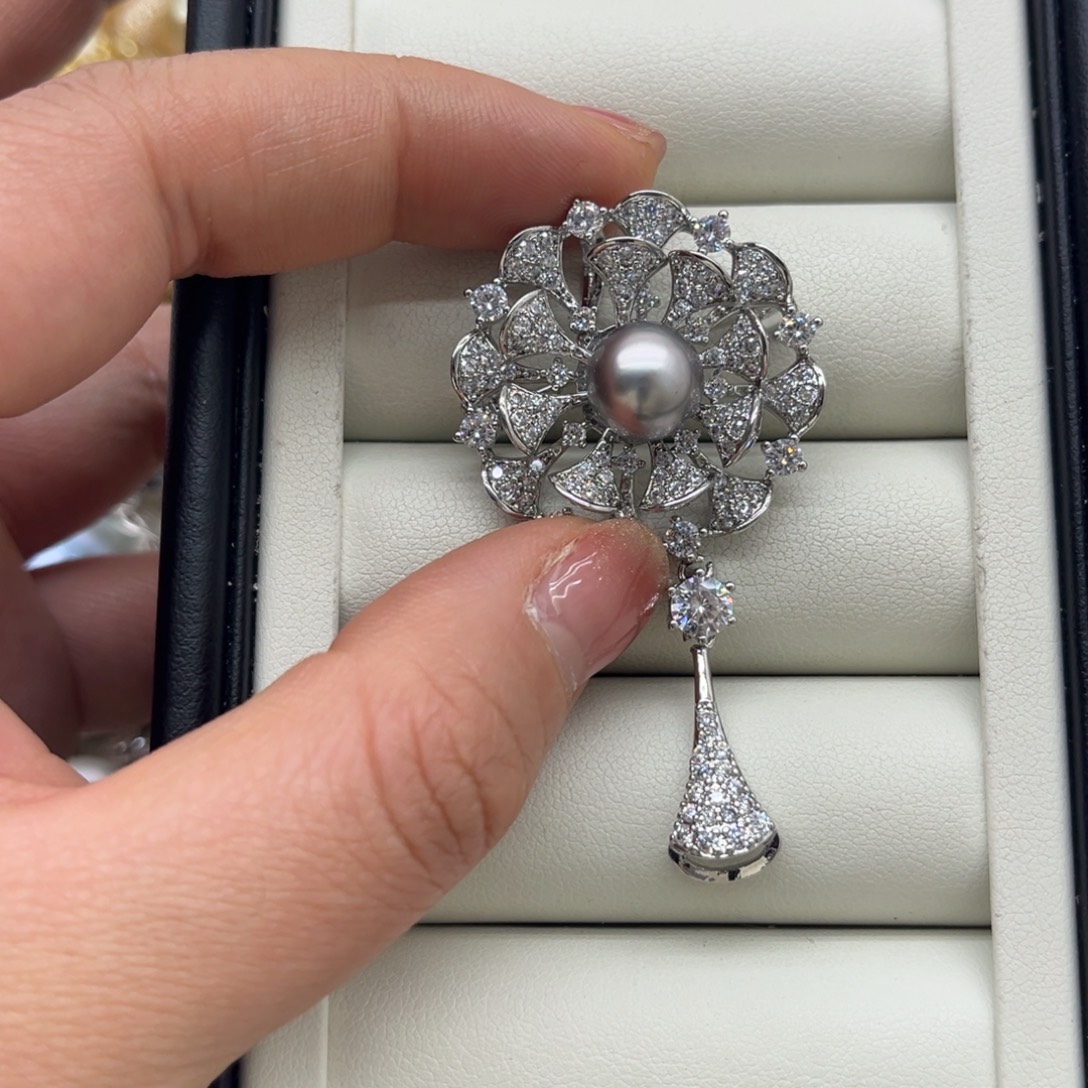 海水珍珠合金胸针