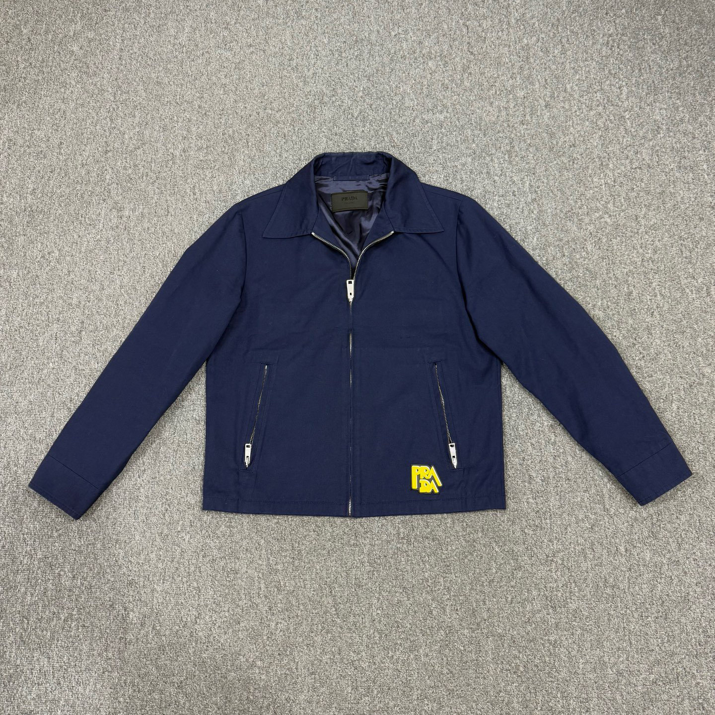 99新 Prada/普拉达 18270561 普拉达 翻领短款夹克外套 46码99新