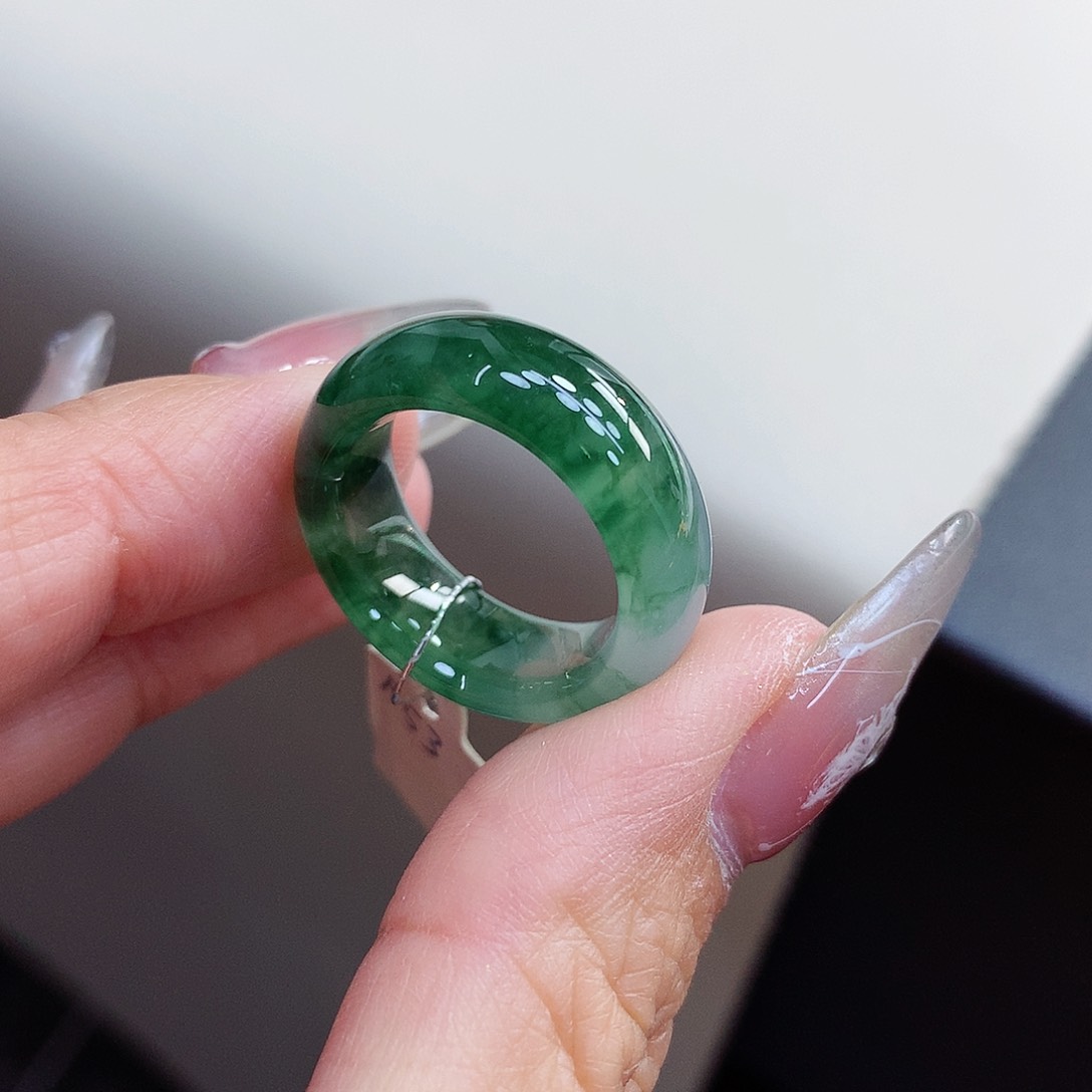 翡翠戒指未镶嵌15号