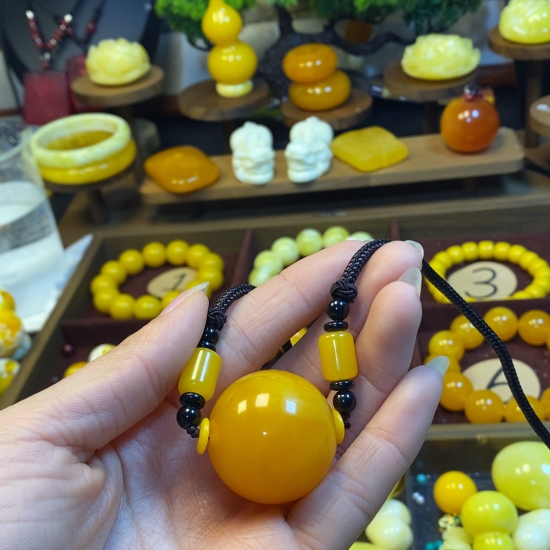 *****鸡油黄款卡30单株一颗