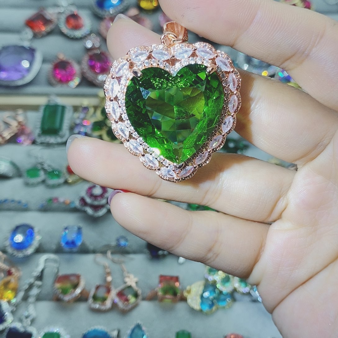 【闪购商品】托帕石耳饰银S925镶嵌