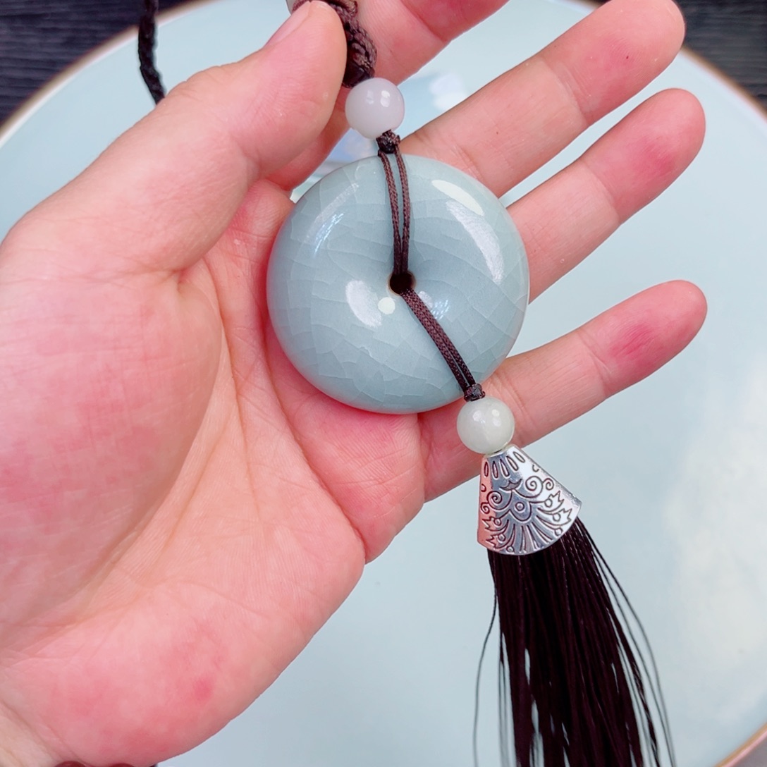 瓷片不计成本交个朋友