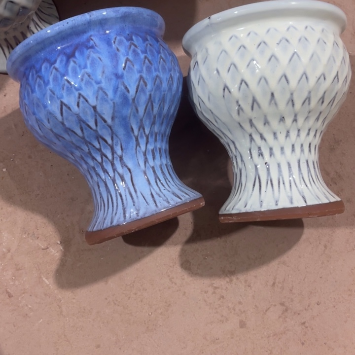 花盆紫砂口径15高度18两只正品