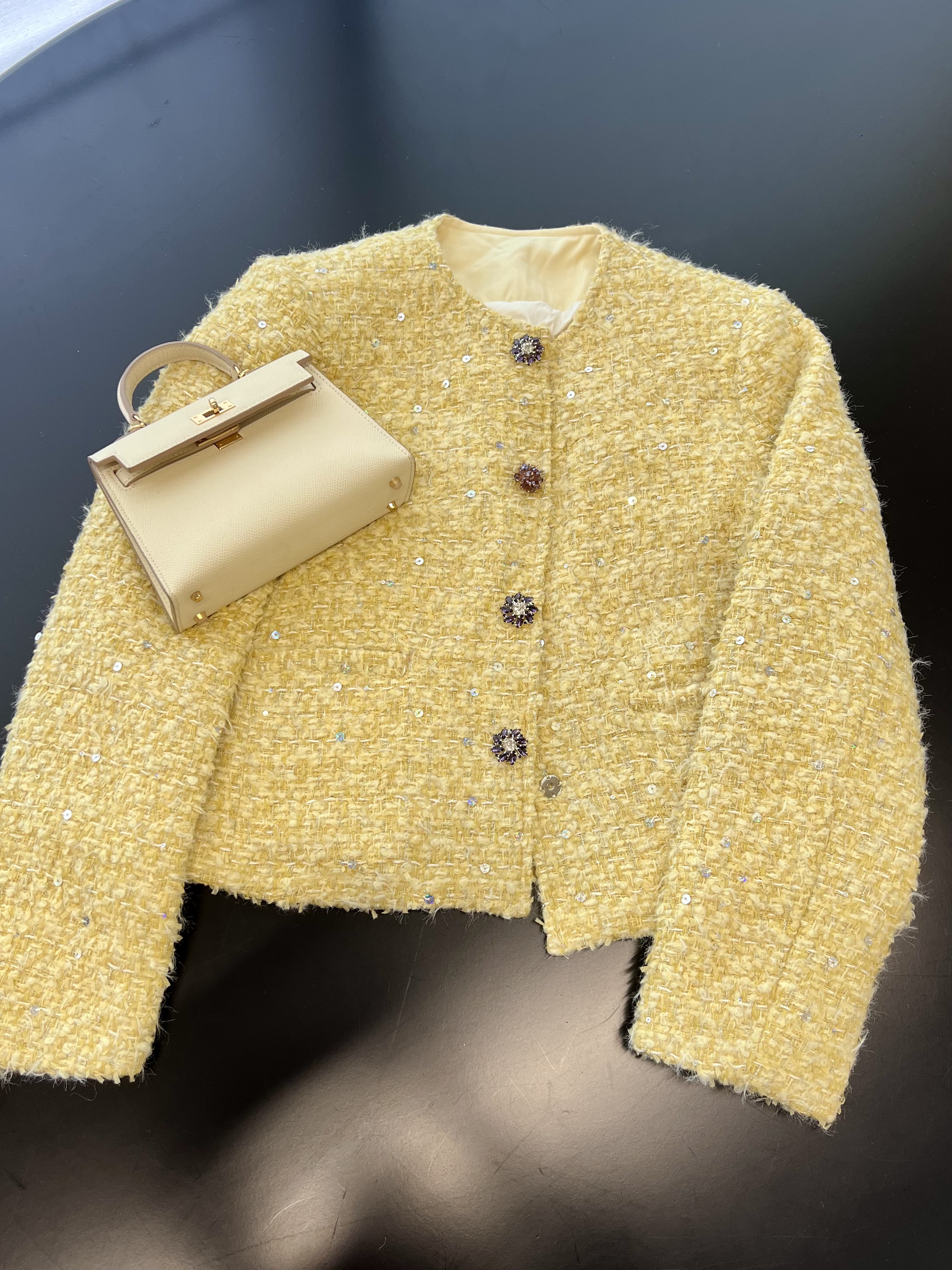 【诗诗精选】精致气质高级百搭小香风短款羽绒外套-S019