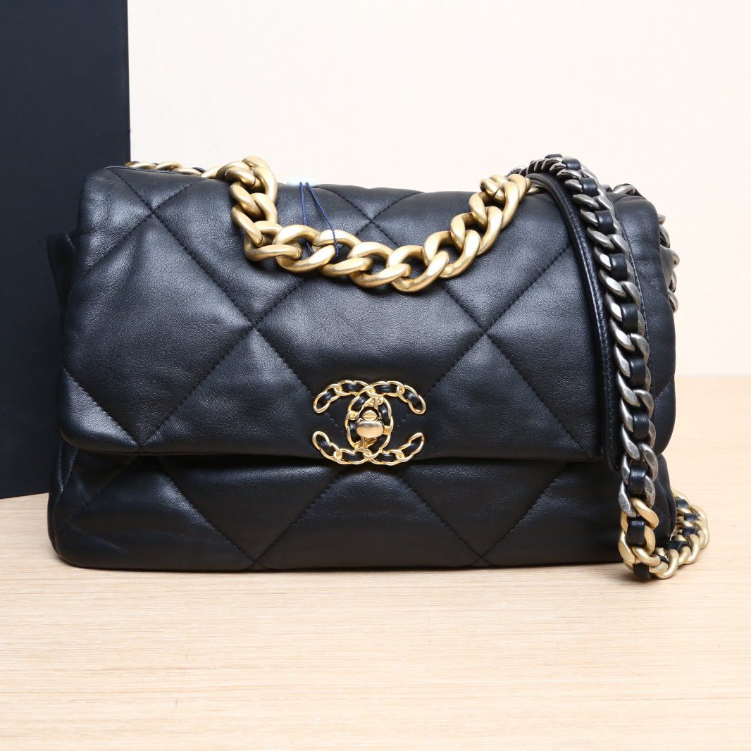 95新 Chanel/香奈儿 小花双双 19BAG 口盖包 中号 黑色 芯片开