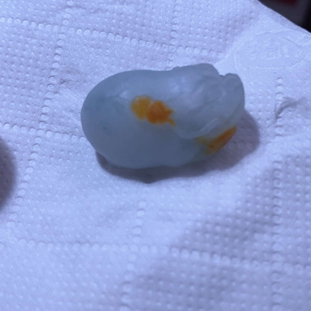 定制翡翠未镶嵌翡翠金蟾