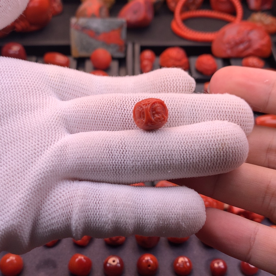 南红玛瑙未镶嵌精工雕刻满色满肉六方无相单珠12mm