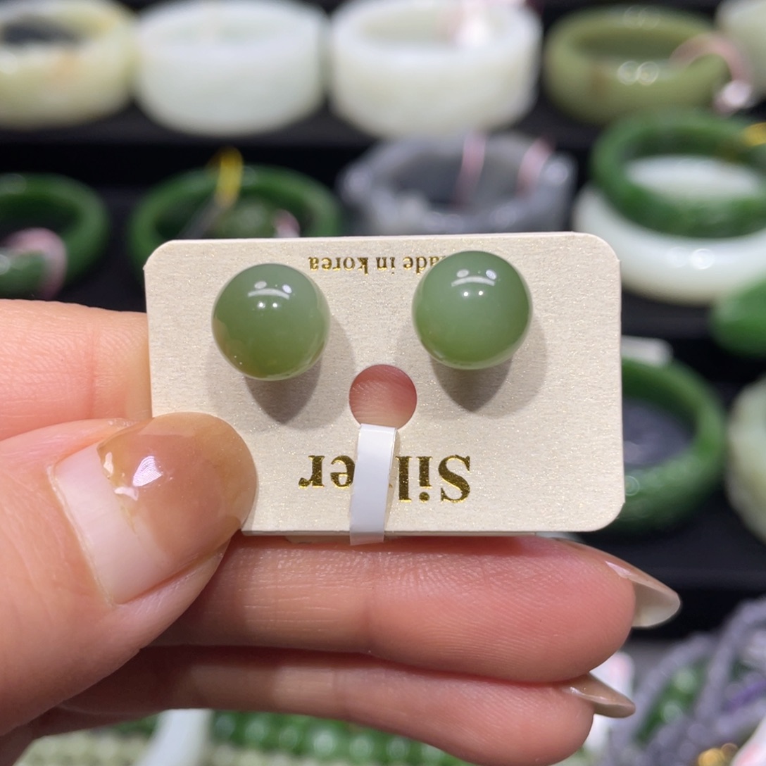 和田玉银S925镶嵌耳饰