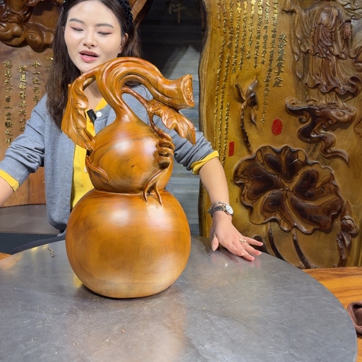 香樟木?*水长28厘米高48厘米