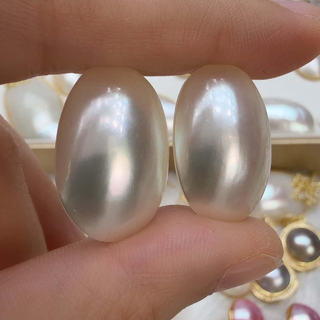 银S925镶嵌拼合珍珠（马贝珠）耳饰